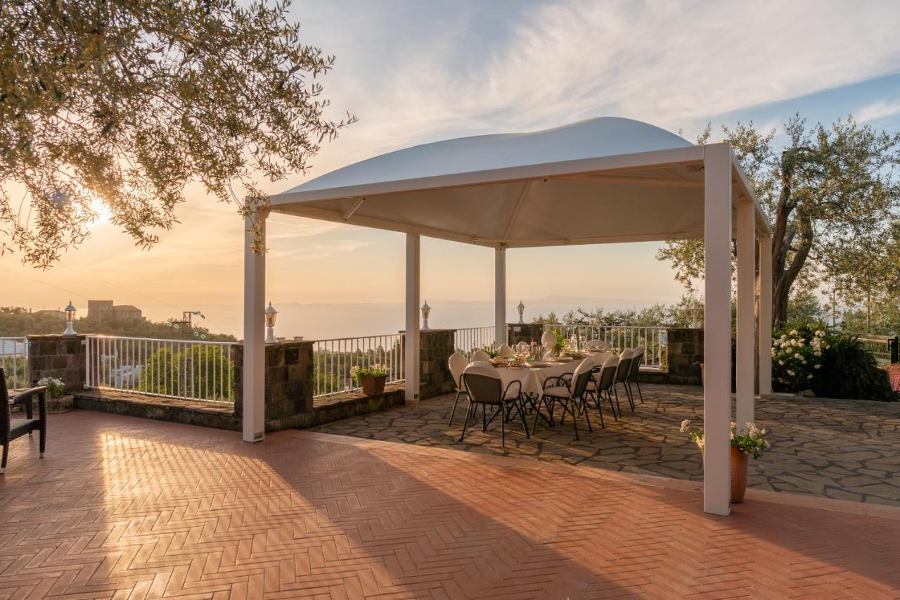 Villa Carolina Sorrento Private Heated Pool And Sea View Kültér fotó