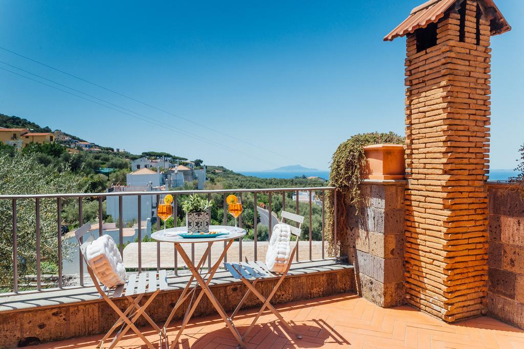 Villa Carolina Sorrento Private Heated Pool And Sea View Kültér fotó